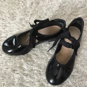 Girls Capezio tap shoes